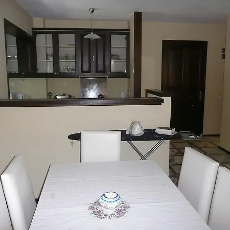فيلة White مرمريس